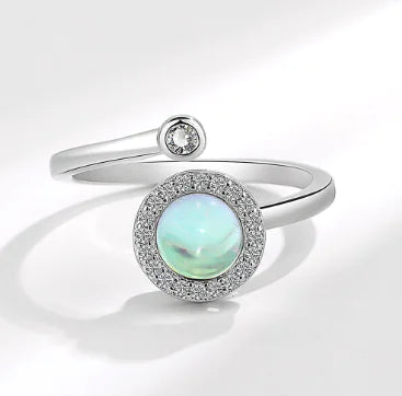 Stylish Rotatable Ring for Women with Personality