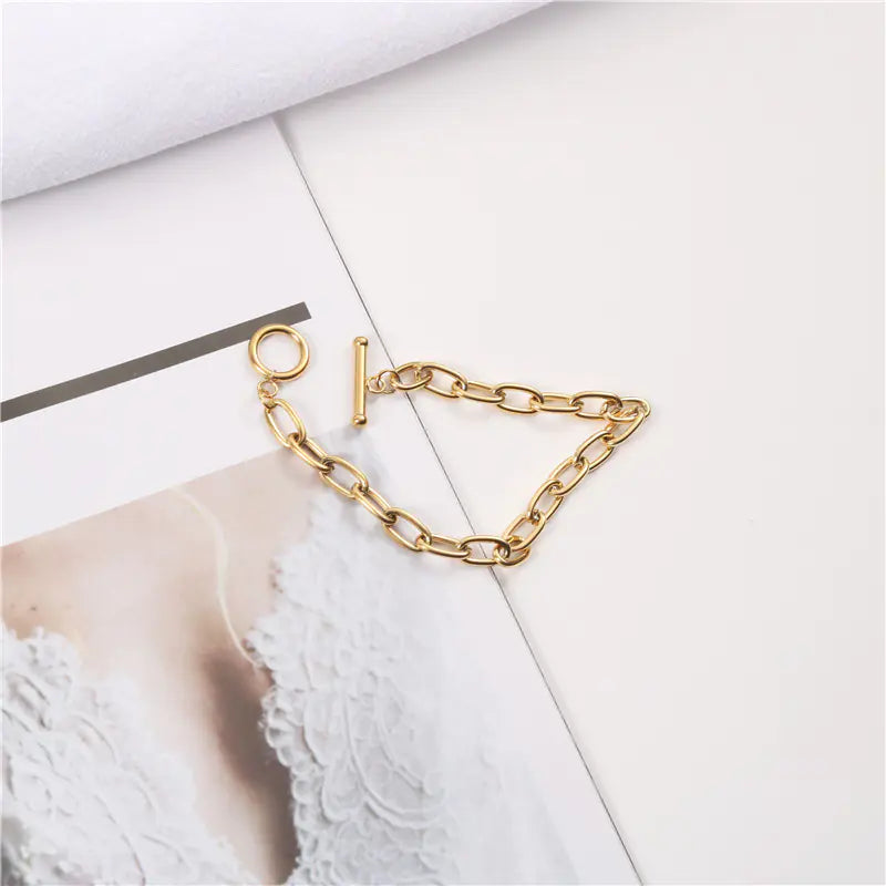 Chunky Chain OT Clasp Bracelet for Women - Retro Style